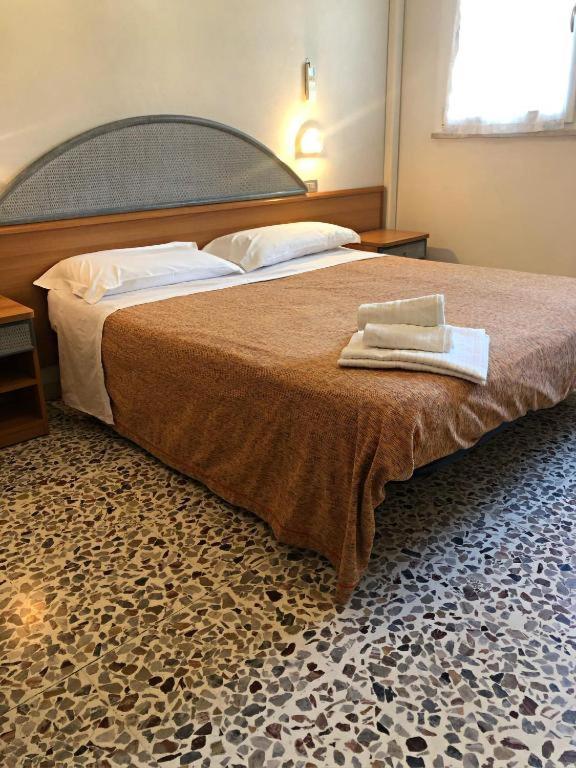 Hotel Del Falco チェルヴィア エクステリア 写真